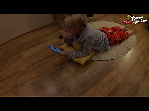 ❤️ Luda plavuša sisa ogroman kurac sisa i poskakuje na njemu - analni seks ❤ Seks video u pornografiji bs.com-fullporner.ru ❌️